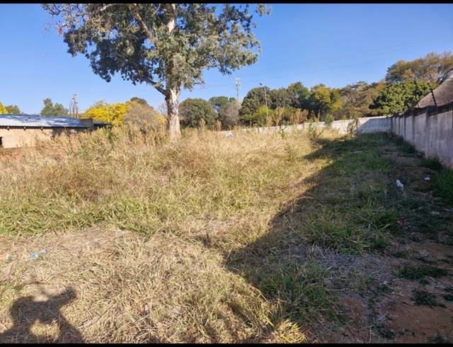 LAND FOR SALE IN CHANTELLE